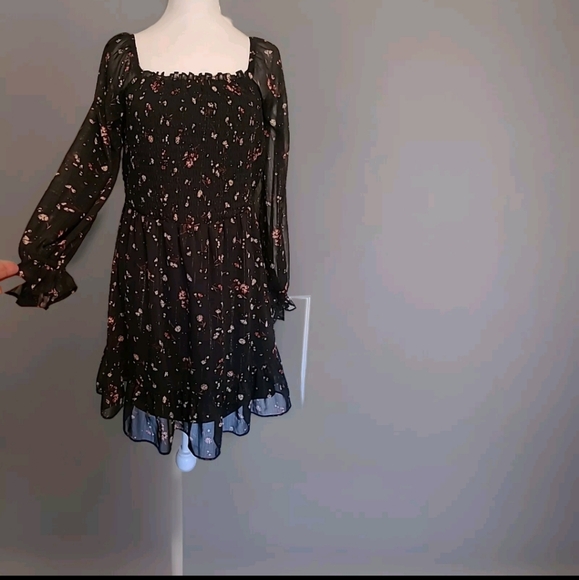As U Wish Black Floral Print Cottage Core Boho Ruffle Hem Smock Dress Sz L EUC - Picture 3 of 9